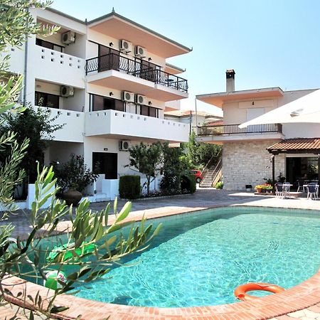 Skentos Hotel Kriopijí Kültér fotó