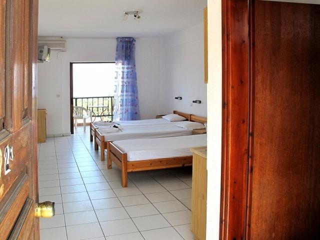 Skentos Hotel Kriopijí Kültér fotó